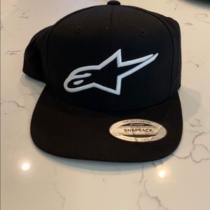 New AlpineStar SnapBack